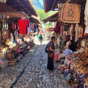 Inspiration: Albanien – Bjerge, Vandfald Og Hav