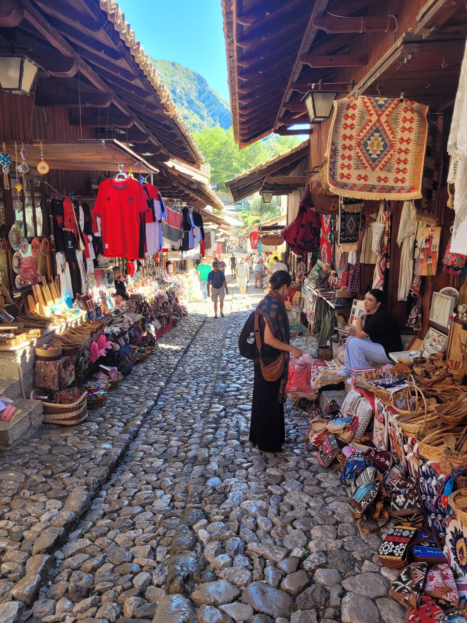 D9bd9c5d B542 444b Aeb3 5c58eec4064f